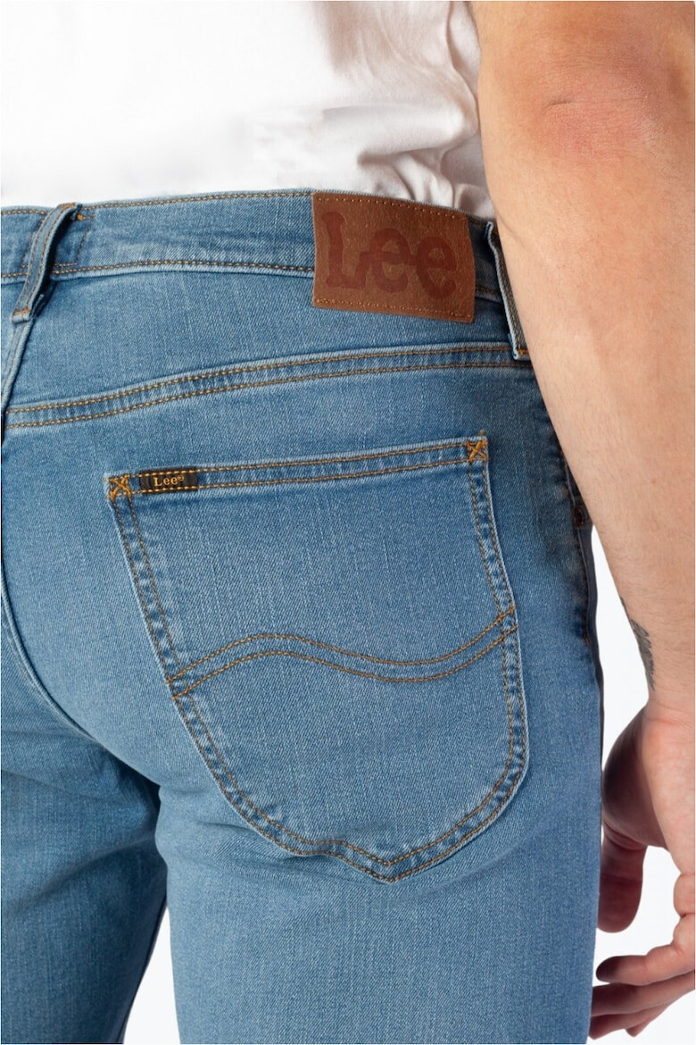 Lee Blugi barbati Luke cu croiala Slim Tapered albastru deschis - Pled.ro