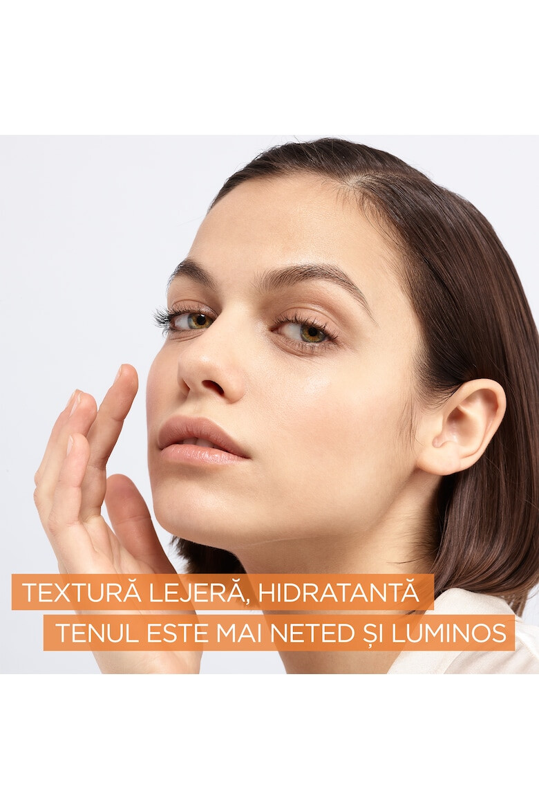 L'Oreal Paris Serum cu efect de luminozitate Revitalift Clinical - Pled.ro