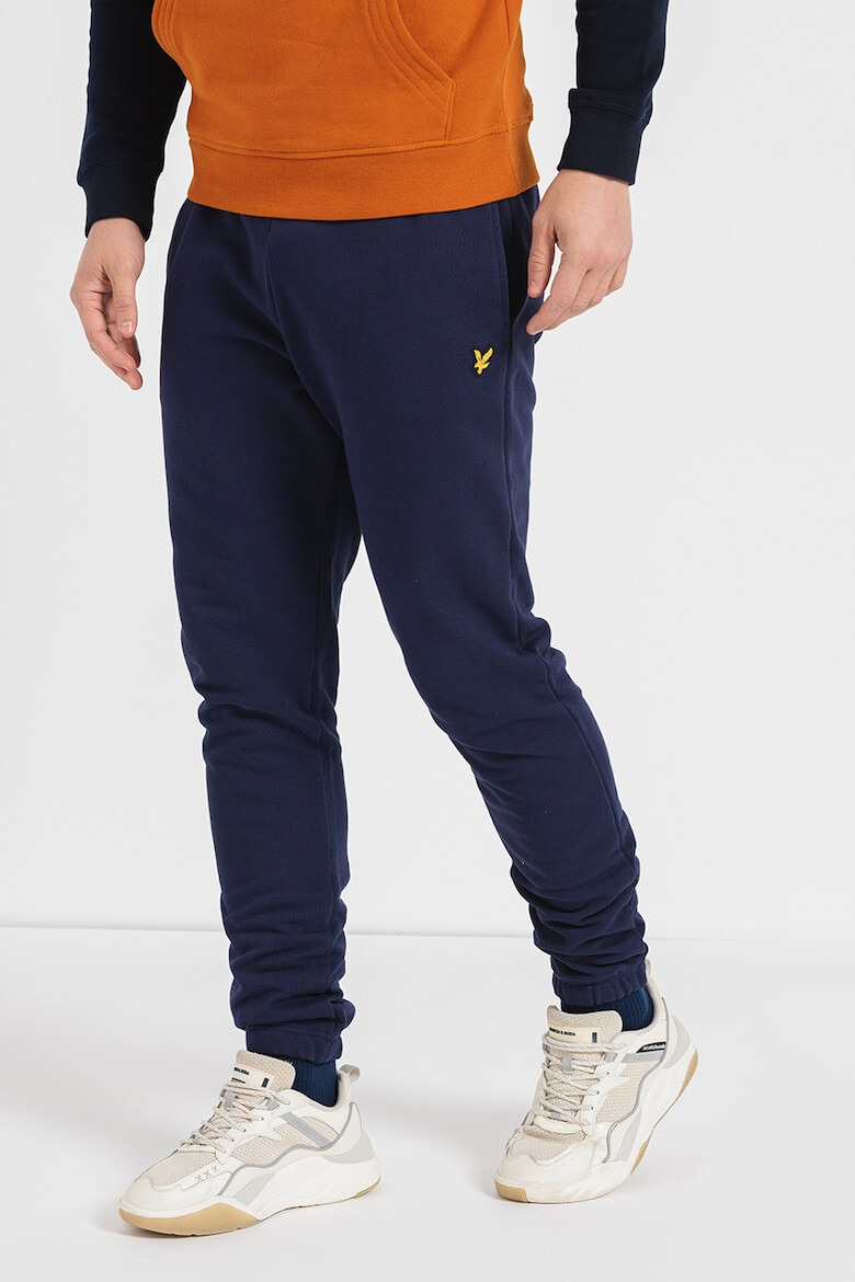 Lyle & Scott Pantaloni sport slim fit cu buzunare laterale - Pled.ro