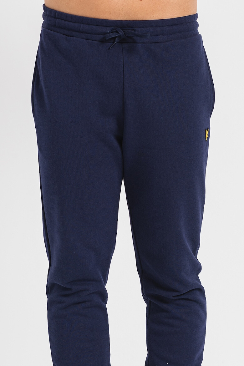 Lyle & Scott Pantaloni sport slim fit cu buzunare laterale - Pled.ro