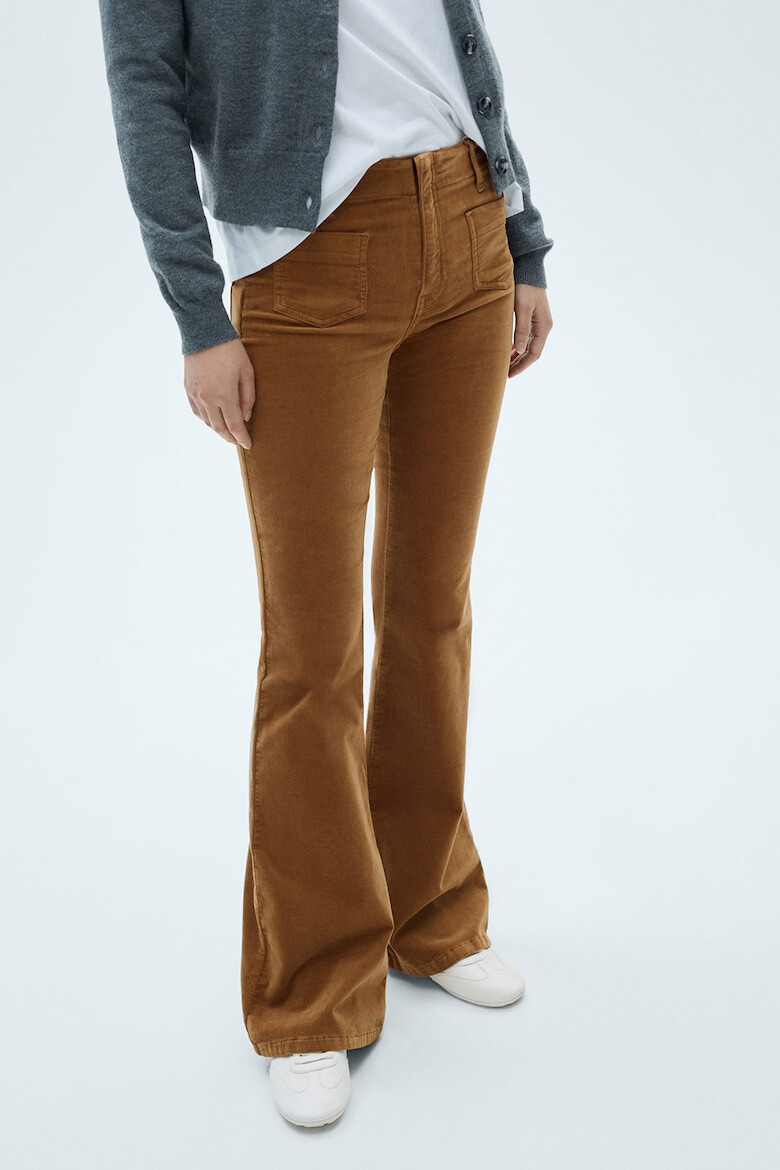 Mango Pantaloni bootcut cu aspect de catifea Britney - Pled.ro