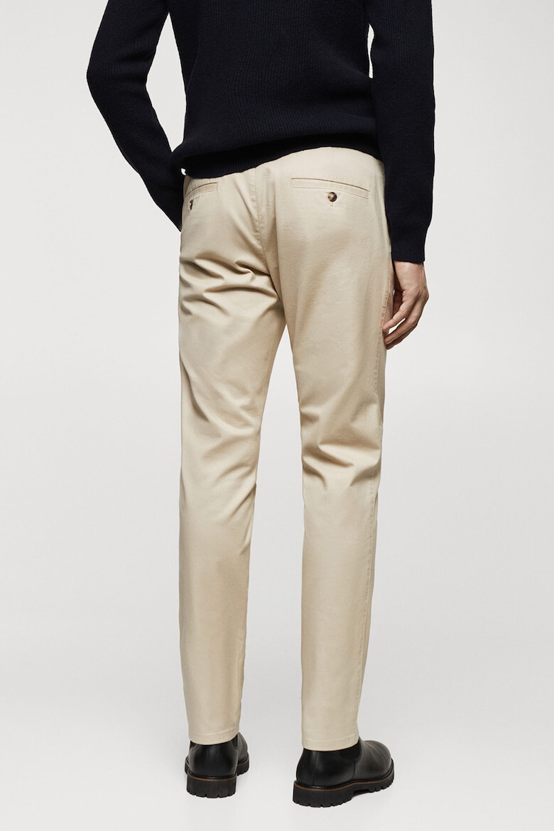 Mango Pantaloni chino slim fit Barna - Pled.ro