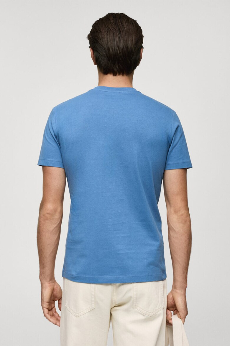 Mango Tricou slim fit cu decolteu in V Chelsea - Pled.ro