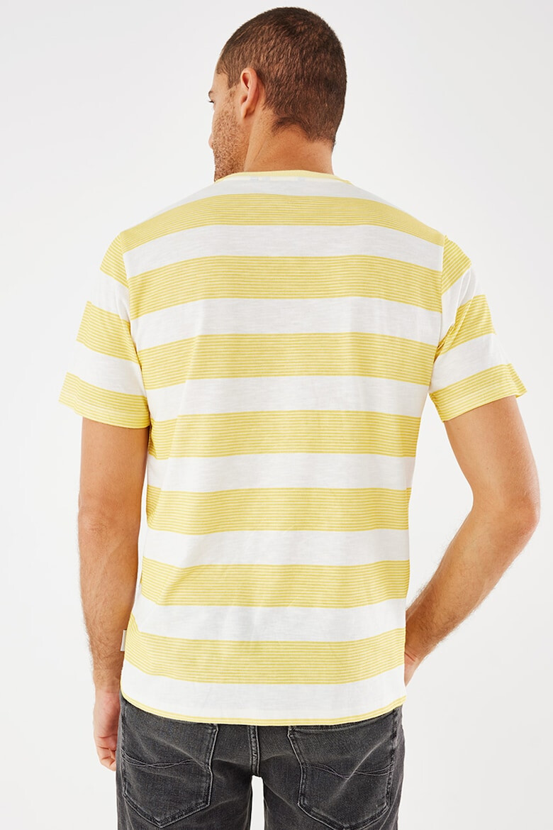 Mexx Tricou slim fit de bumbac cu model in dungi - Pled.ro