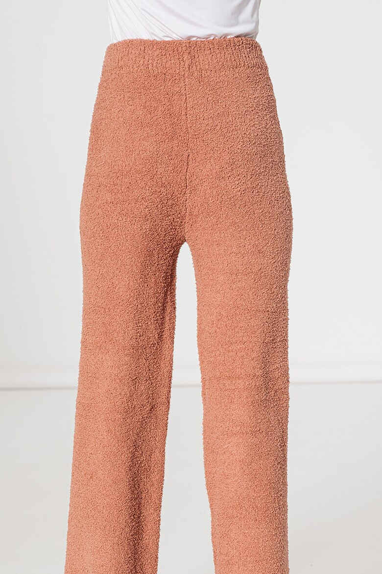 Missguided Pantaloni evazati cu talie inalta si aspect pufos - Pled.ro