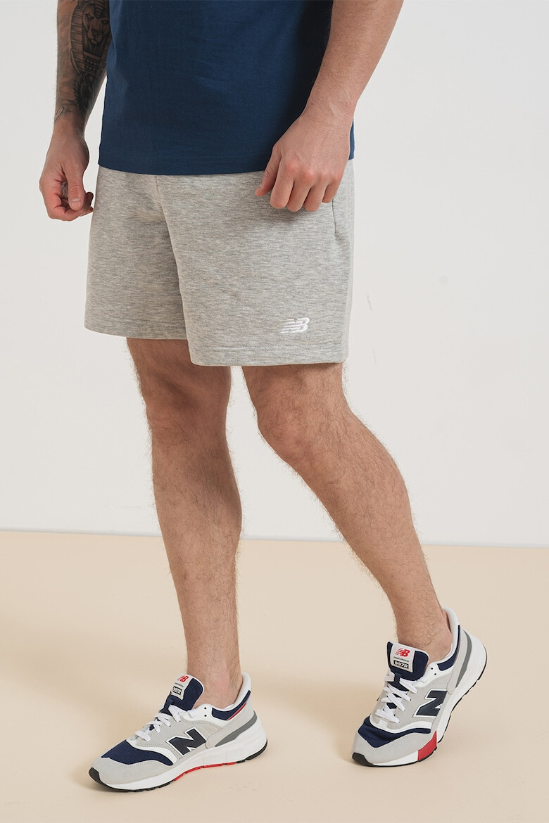 New Balance Pantaloni scurti relaxed fit cu snur de ajustare in talie - Pled.ro