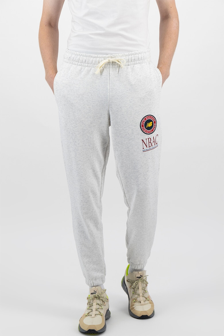 New Balance Pantaloni sport cu logo Essentials Athletic Club - Pled.ro