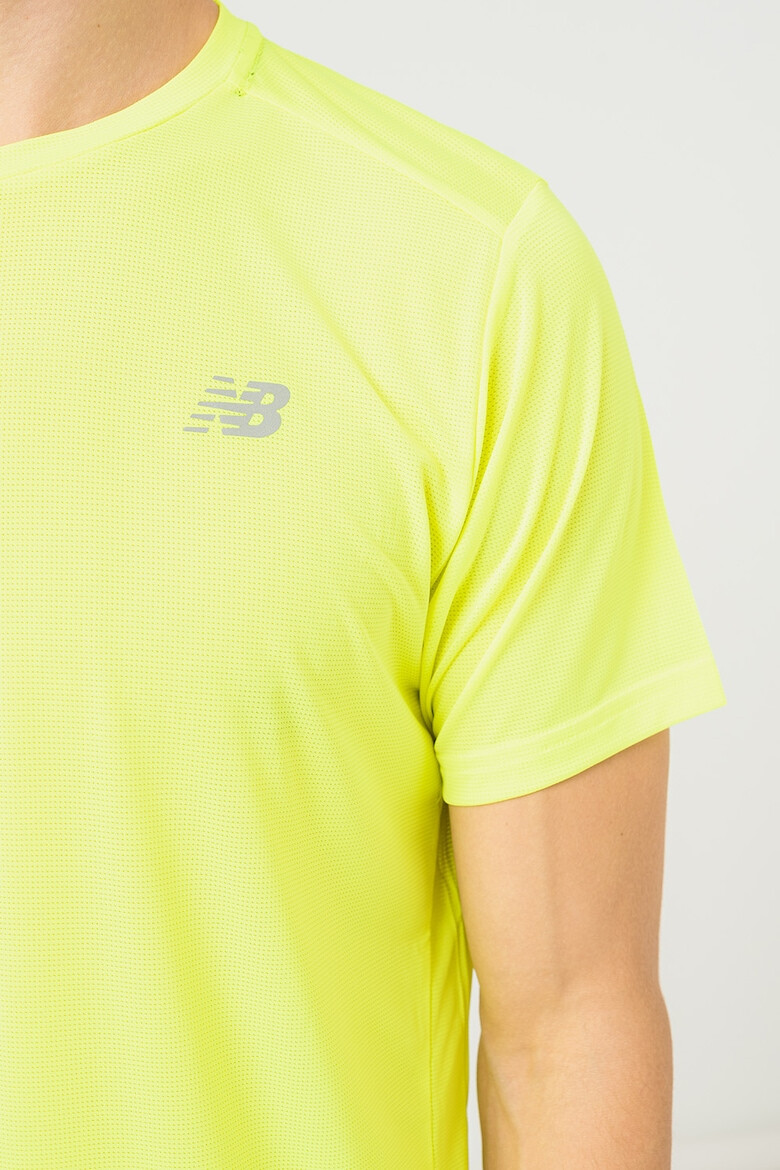 New Balance Tricou cu imprimeu logo discret pentru alergare Accelerate - Pled.ro