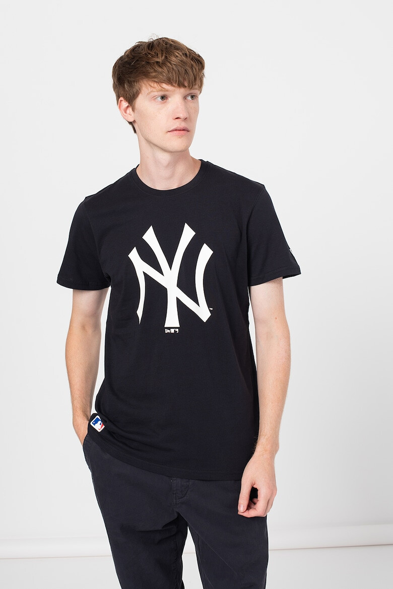 New Era Tricou New York Yankees Split Graphic 13083854 Gri Regular