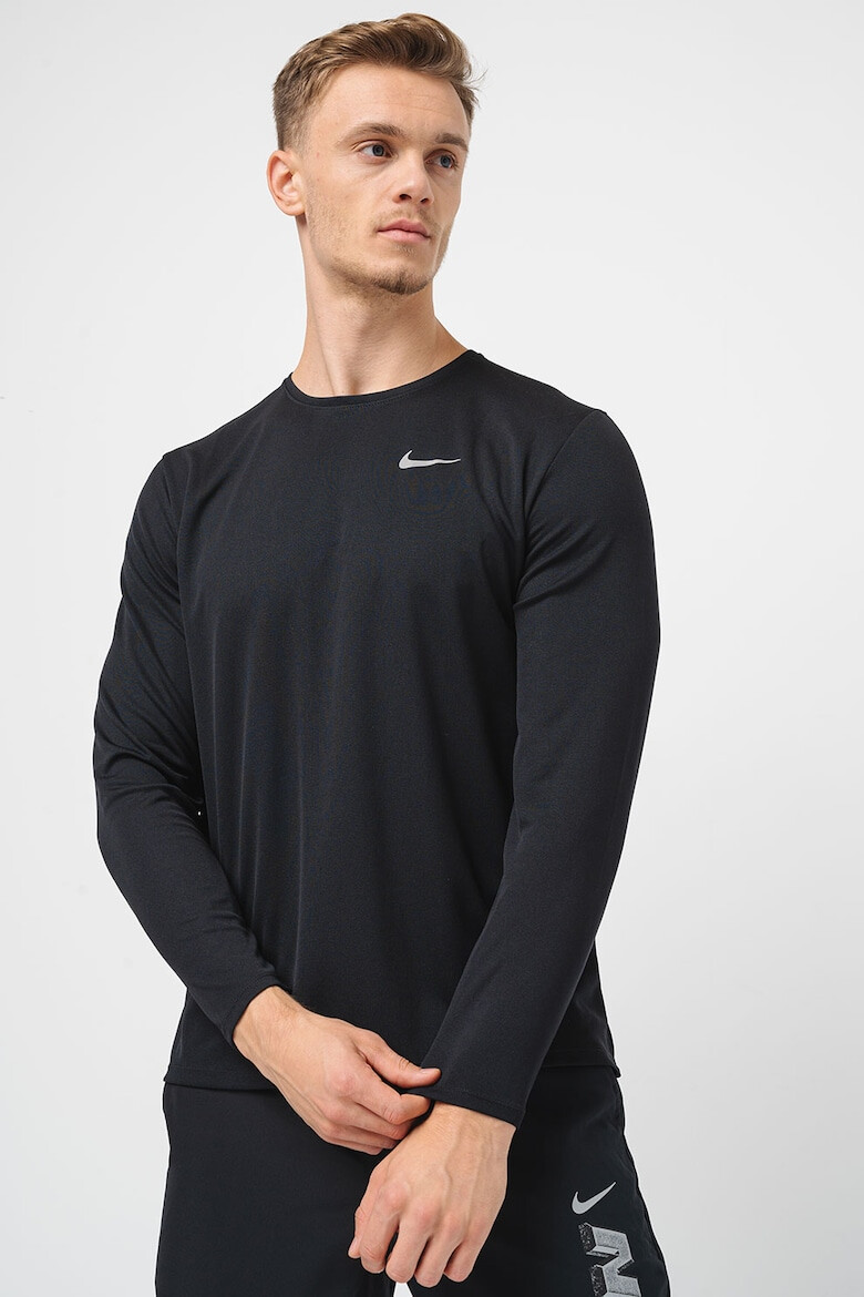 Nike Bluza cu tehnologie Dri-Fit si protectie UV pentru alergare Miler - Pled.ro