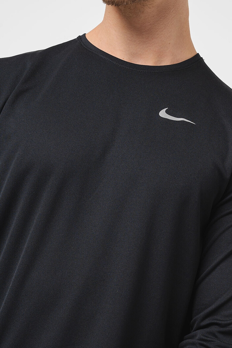 Nike Bluza cu tehnologie Dri-Fit si protectie UV pentru alergare Miler - Pled.ro