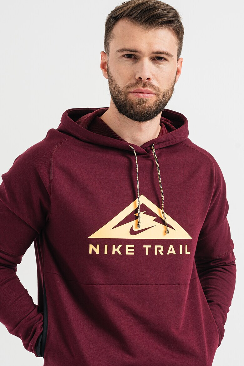 Nike Hanorac cu tehnologie Dri-FIT pentru alergare Trail - Pled.ro