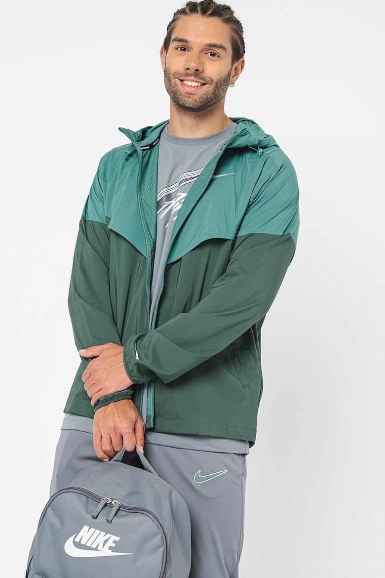 Nike Jacheta cu gluga pentru alergare Windrunner - Pled.ro