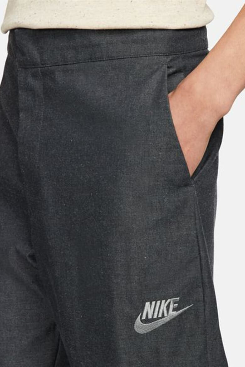 Nike Pantaloni cu buzunare laterale - Pled.ro