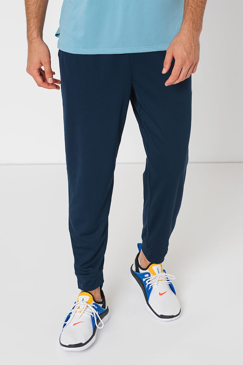 Nike Pantaloni cu tehnologie Dri-FIT pentru fitness Totality - Pled.ro