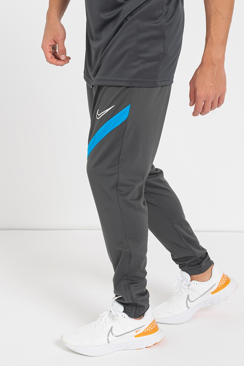 Nike Pantaloni cu tehnologie Dri Fit pentru fotbal Academy - Pled.ro