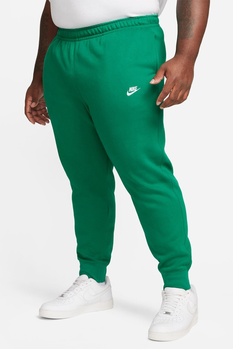 Nike Pantaloni de trening cu buzunare laterale - Pled.ro