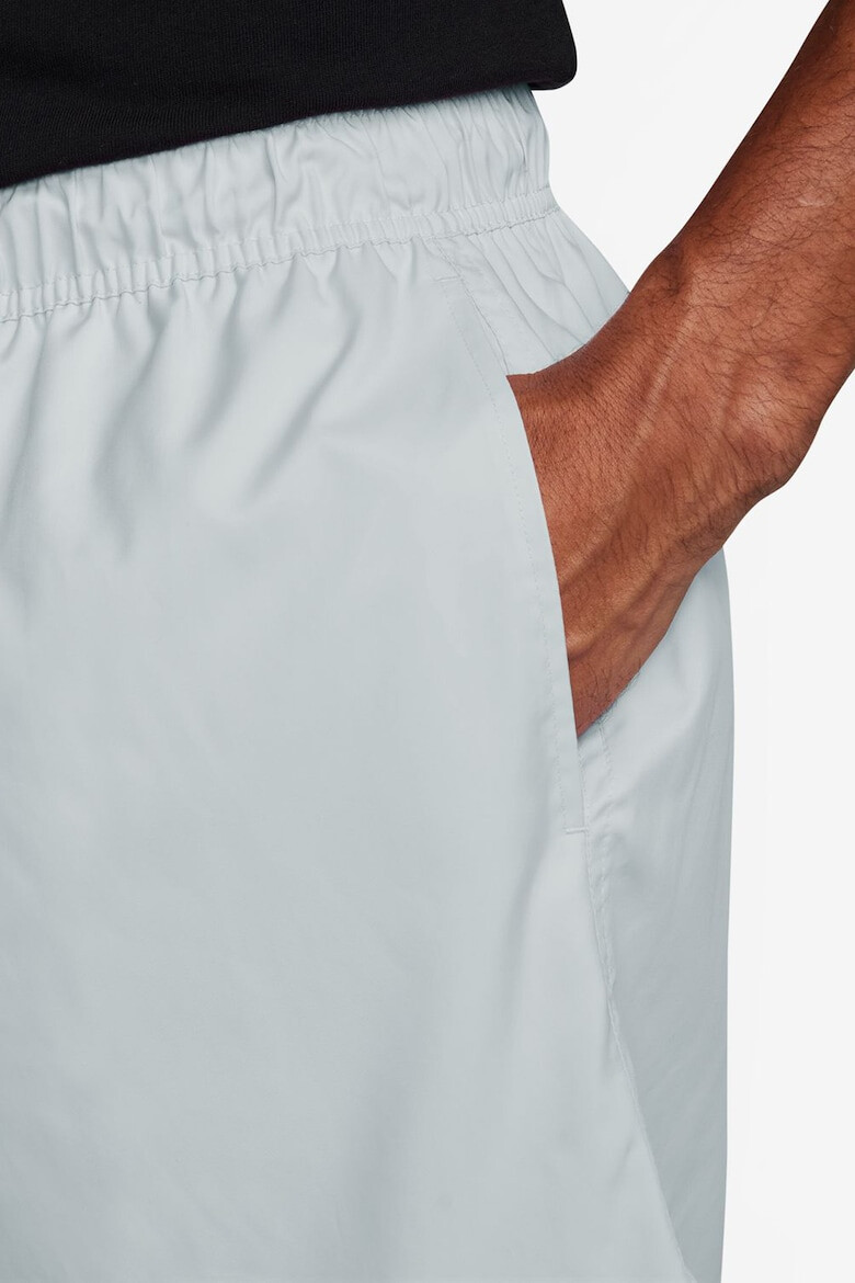 Nike Pantaloni scurti cu buzunare laterale Club - Pled.ro