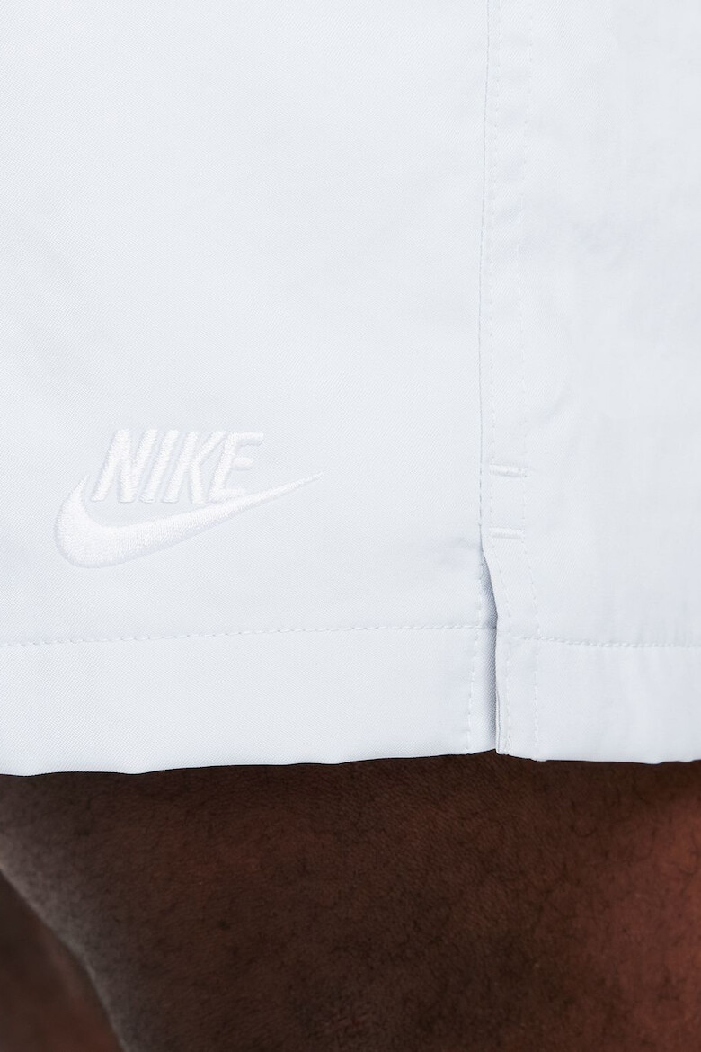 Nike Pantaloni scurti cu buzunare laterale Club - Pled.ro