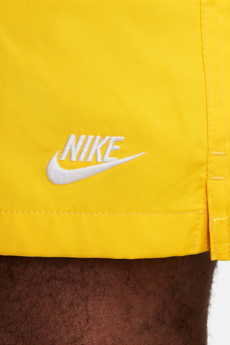 Nike Pantaloni scurti cu buzunare laterale Club - Pled.ro