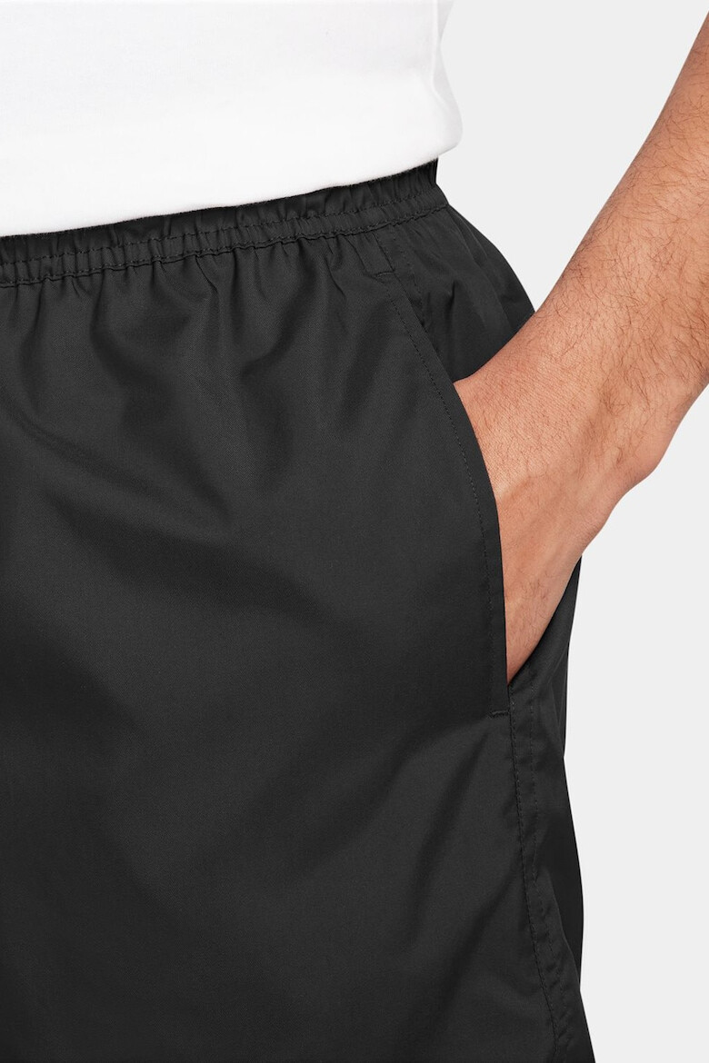 Nike Pantaloni scurti cu buzunare laterale Club - Pled.ro