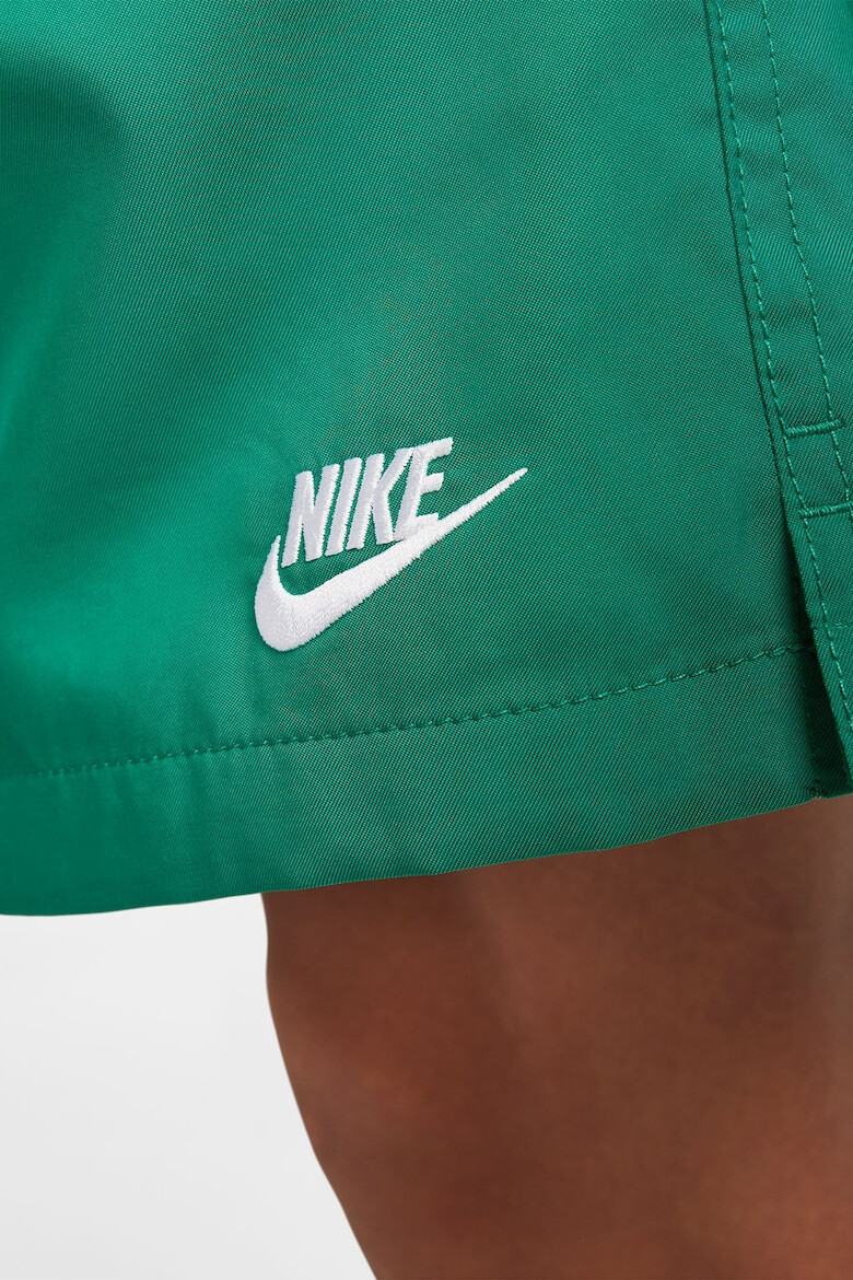 Nike Pantaloni scurti cu buzunare laterale Club - Pled.ro