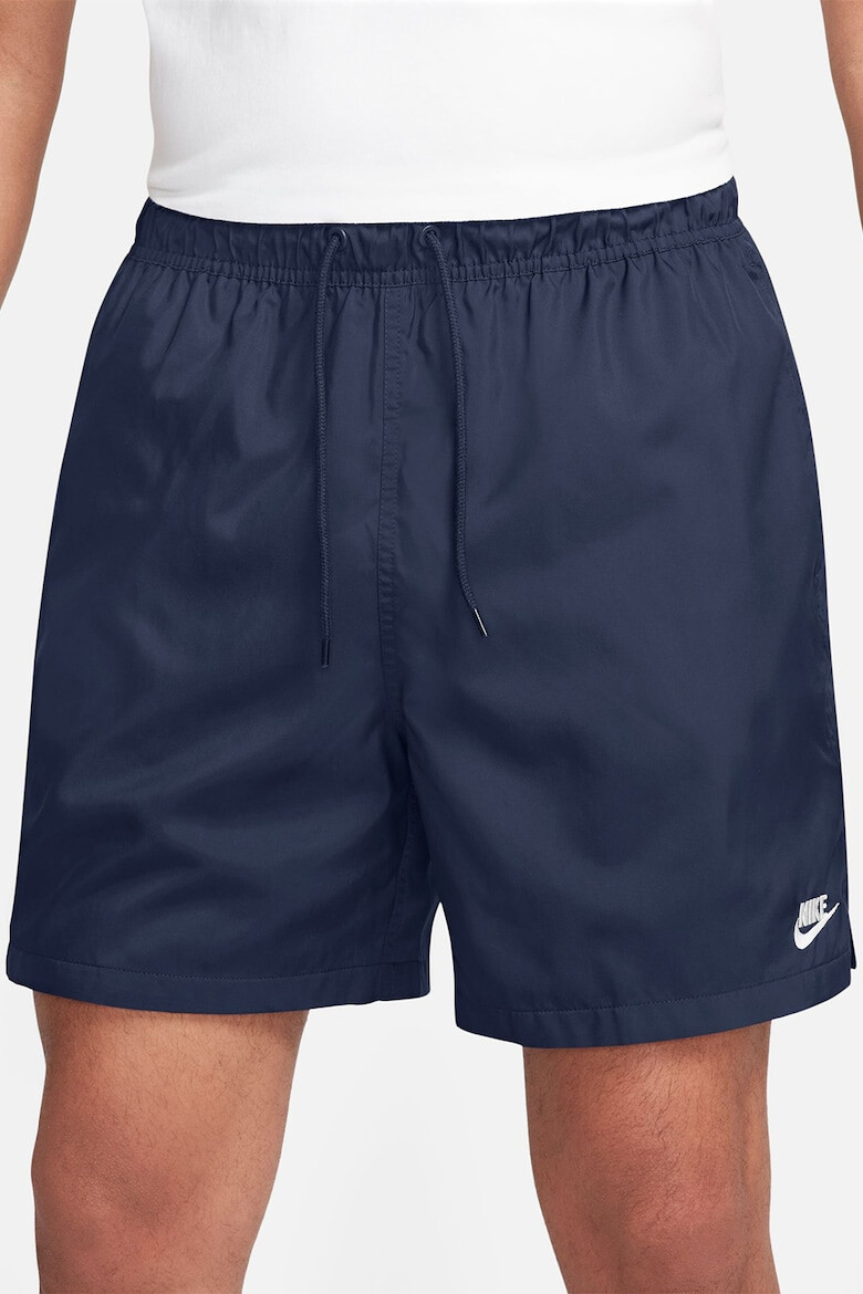 Nike Pantaloni scurti cu buzunare laterale Club - Pled.ro