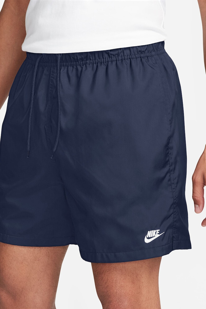 Nike Pantaloni scurti cu buzunare laterale Club - Pled.ro