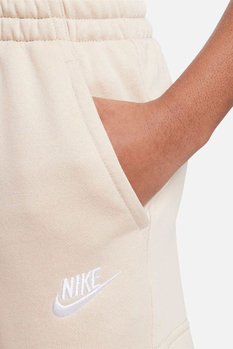 Nike Pantaloni scurti cu buzunare oblice Club - Pled.ro