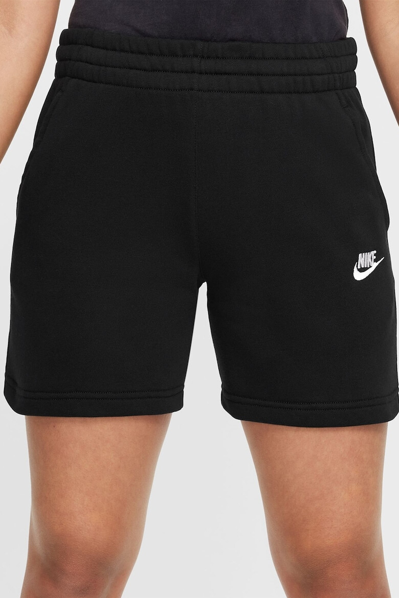 Nike Pantaloni scurti cu buzunare oblice Club - Pled.ro