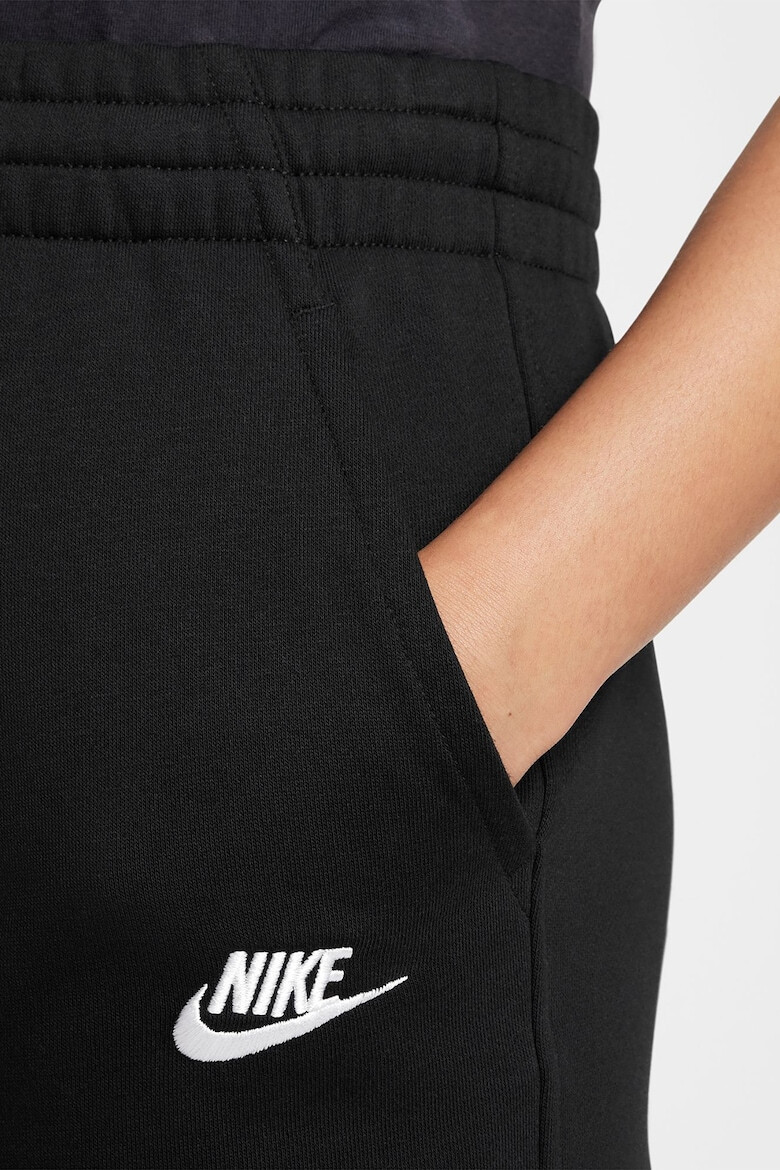 Nike Pantaloni scurti cu buzunare oblice Club - Pled.ro