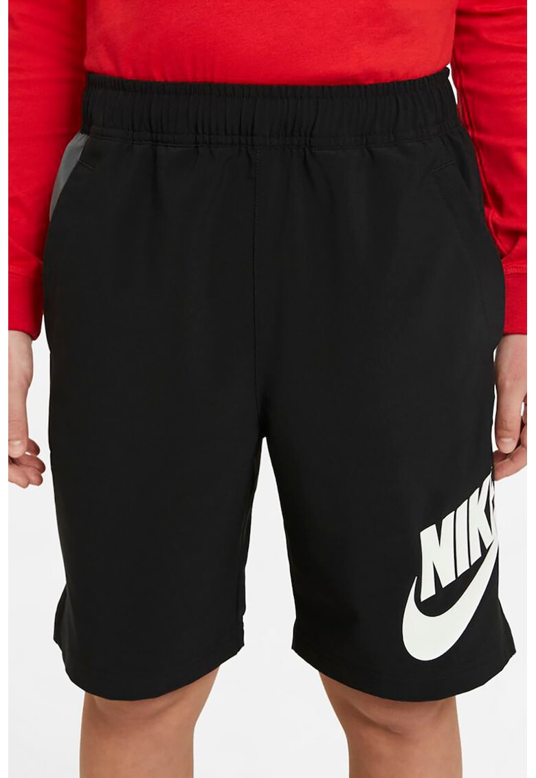 Nike Pantaloni scurti cu imprimeu logo si buzunare oblice Sportswear - Pled.ro