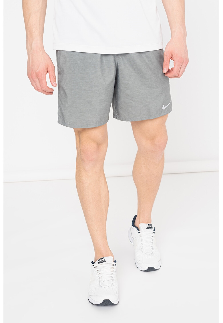 Nike Pantaloni scurti cu tehnologie Dri-Fit pentru alergare Challenger - Pled.ro