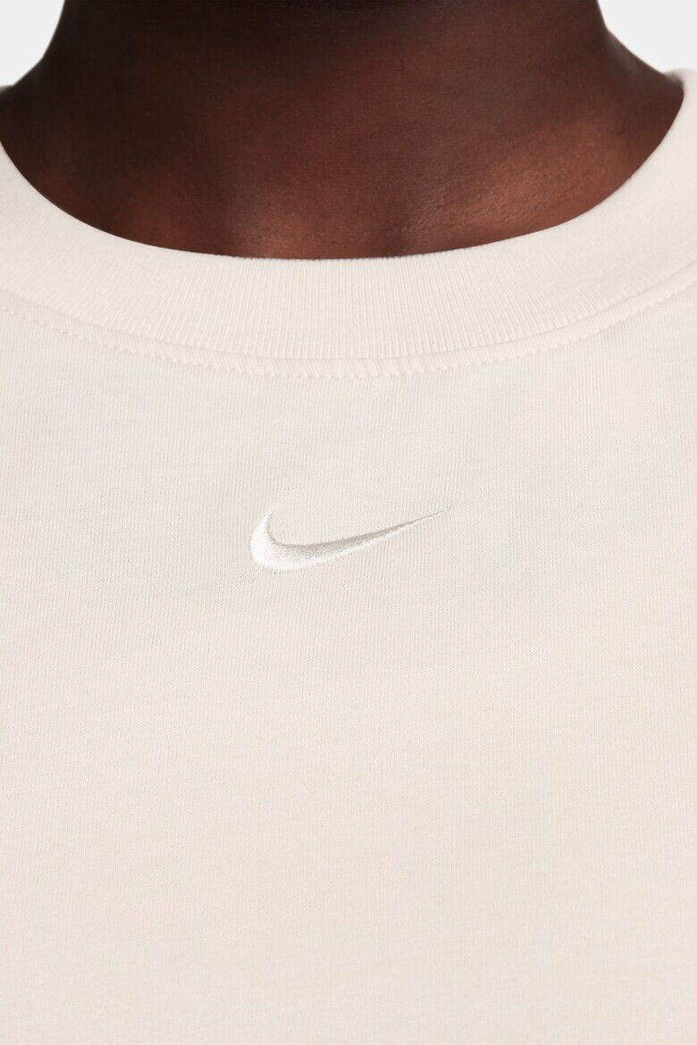 Nike Rochie-tricou cu decolteu la baza gatului Sportswear Essentials - Pled.ro