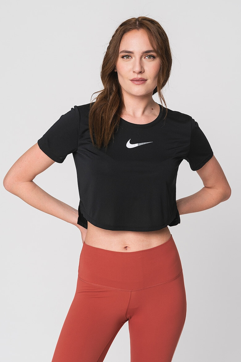 Nike Tricou crop cu terminatie asimetrica pentru fitness Dri-Fit - Pled.ro