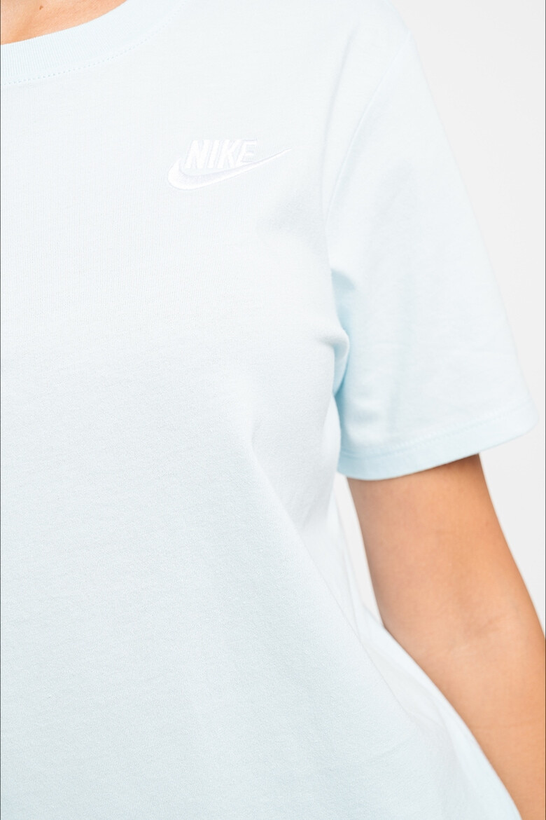 Nike Tricou cu decolteu la baza gatului Sportswear Club Essentials - Pled.ro