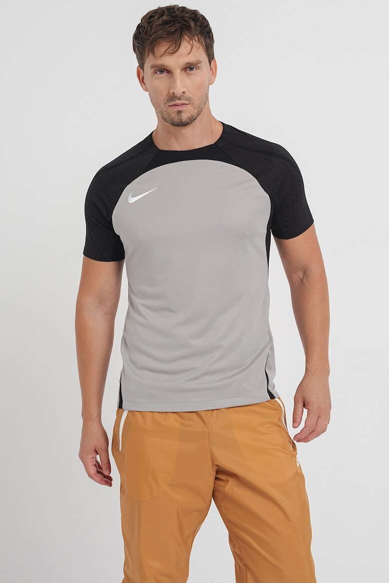 Nike Tricou cu maneci raglan si tehnologie Dri-Fit pentru fotbal Strike - Pled.ro