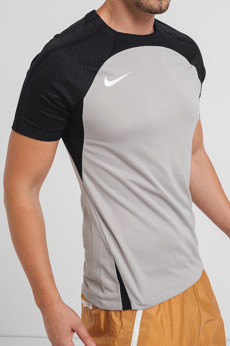 Nike Tricou cu maneci raglan si tehnologie Dri-Fit pentru fotbal Strike - Pled.ro