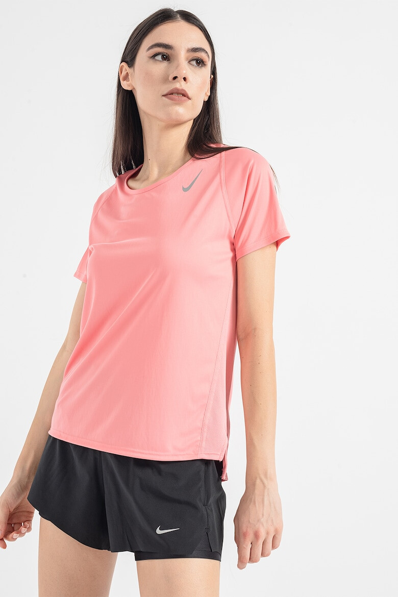 Nike Tricou cu tehnologie Dri-FIT pentru alergare Race - Pled.ro