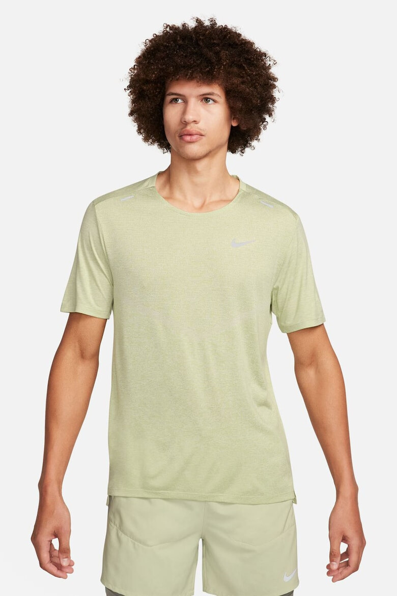 Nike Tricou cu tehnologie Dri-Fit pentru alergare Rise 365 - Pled.ro