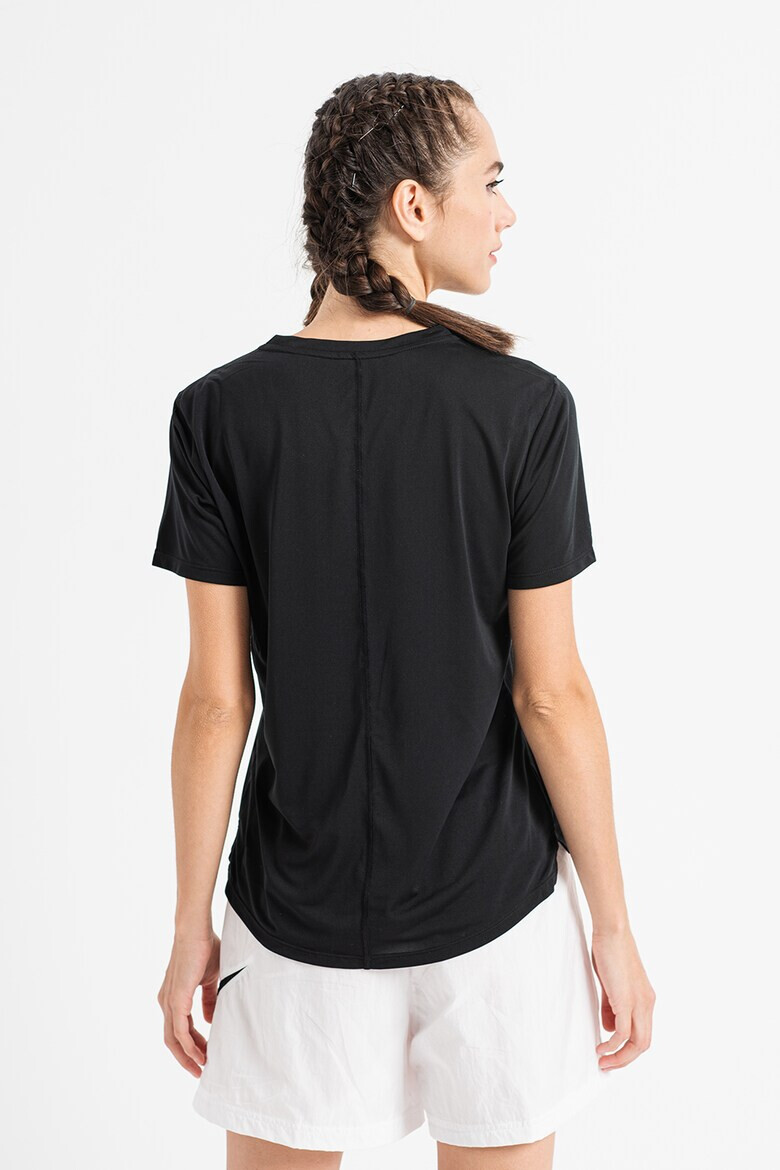 Nike Tricou cu tehnologie Dri-Fit pentru alergare Swoosh - Pled.ro