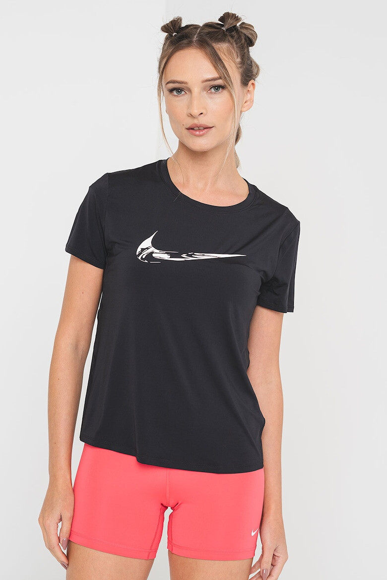 Nike Tricou cu tehnologie Dri-Fit si imprimeu logo pentru alergare Swoosh - Pled.ro