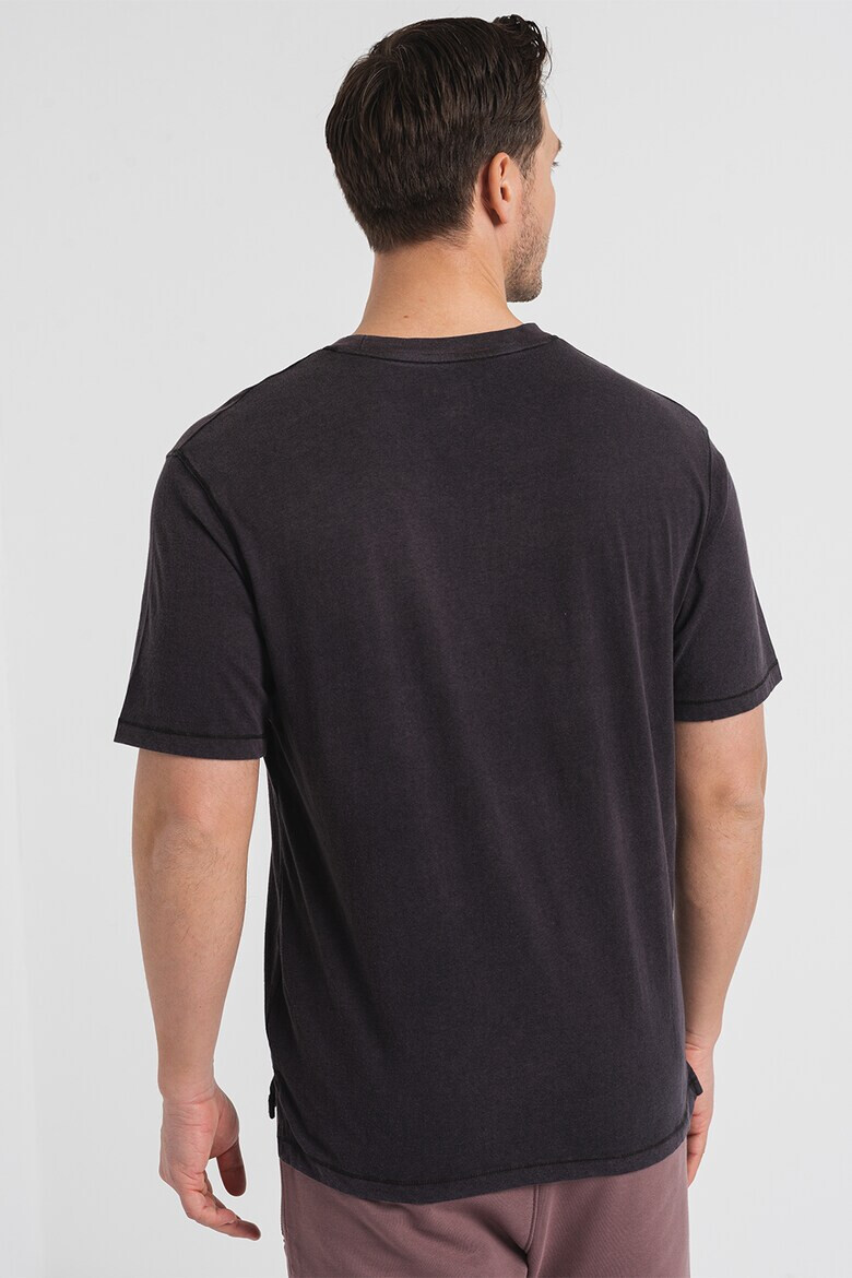 Nike Tricou supradimensionat cu decolteu la baza gatului Sportswear Essential - Pled.ro