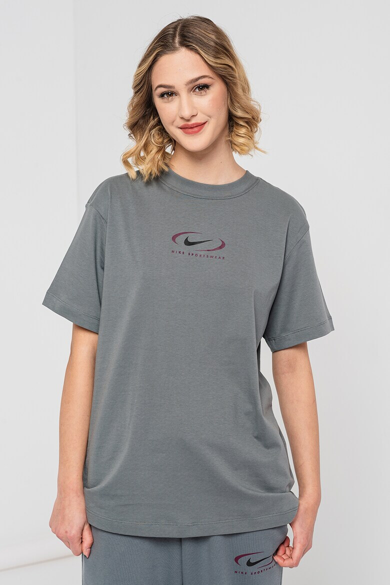 Nike Tricou lejer cu logo - Pled.ro