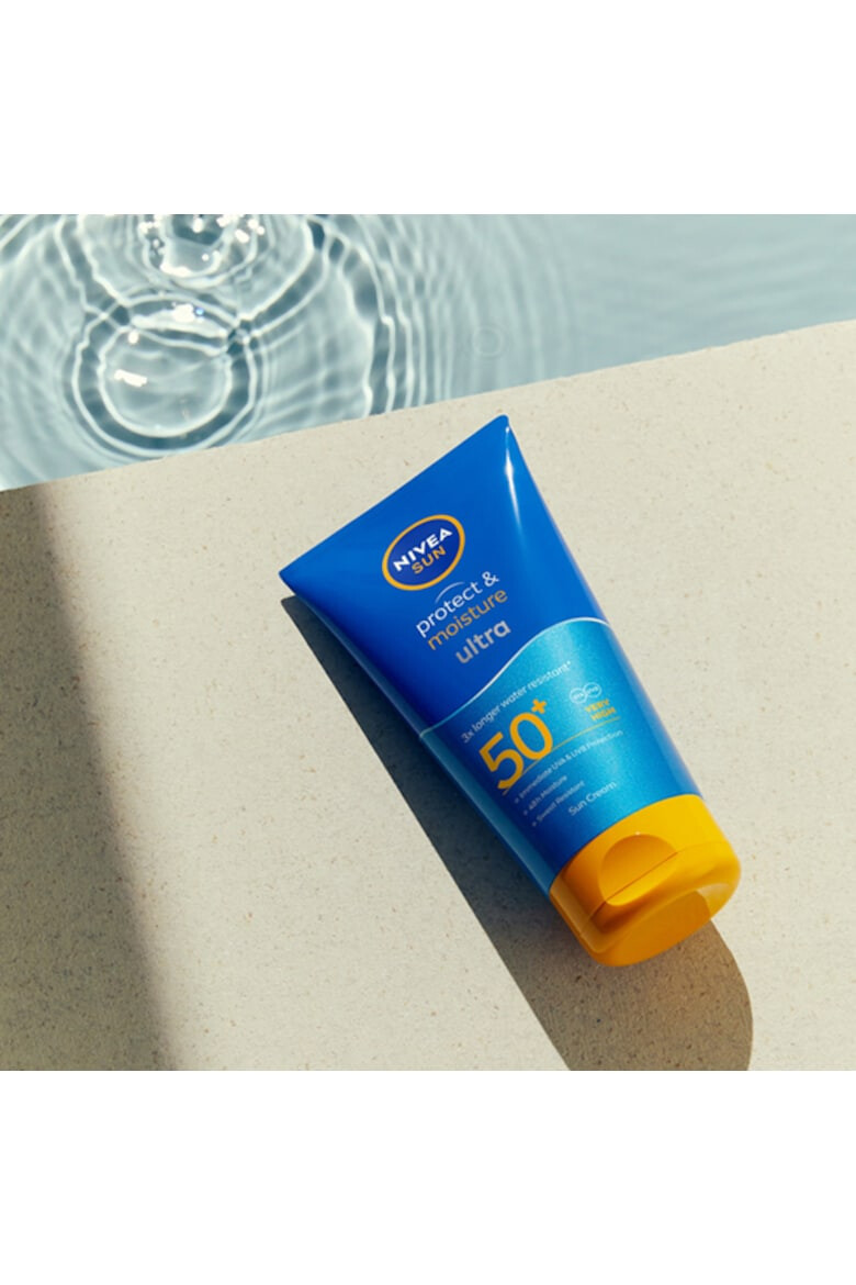 Nivea Lotiune cu protectie solara Sun SPF 50+ Protect & Moist 150ml - Pled.ro