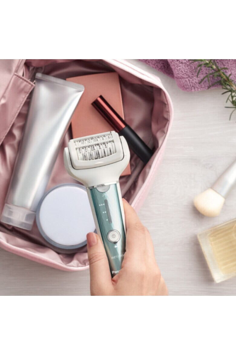 Panasonic Epilator Wet & Dry Cordless 60 pensete Discuri duble Cap flexibil si pivotant la 90° 3 viteze7 accesorii - Pled.ro