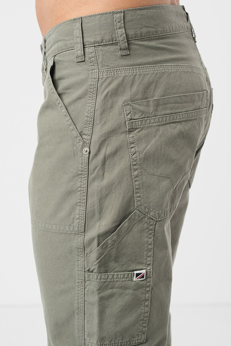 Pepe Jeans London Pantaloni cargo relaxed fit Newton Worker - Pled.ro