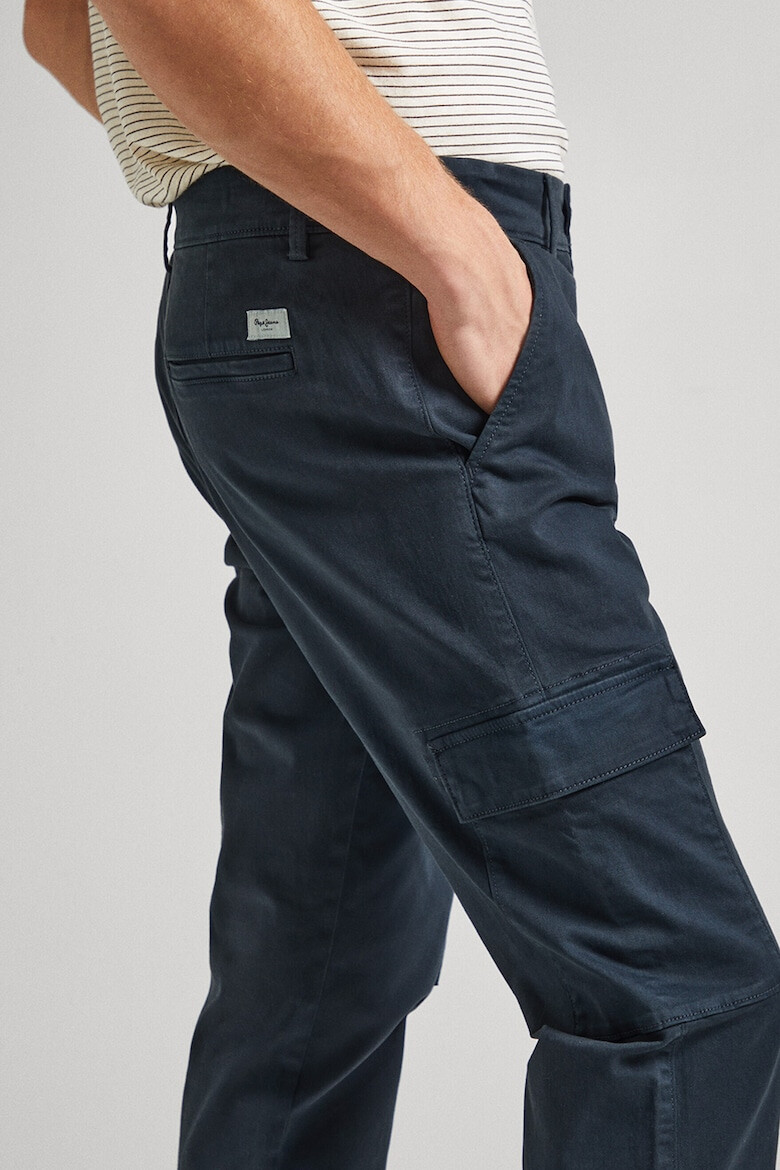 Pepe Jeans London Pantaloni chino din amestec de bumbac cu buzunare laterale - Pled.ro