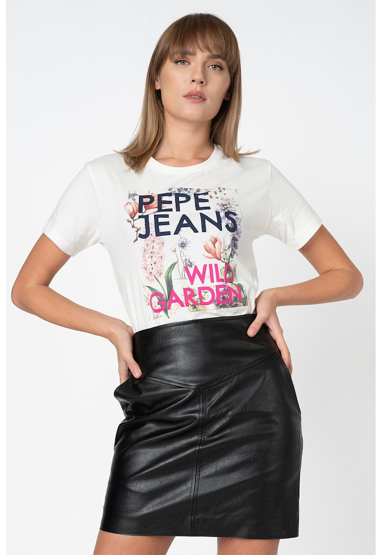 Pepe Jeans London Tricou cu decolteu la baza gatului model floral si text Addison - Pled.ro