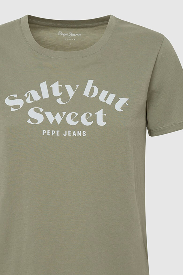 Pepe Jeans London Tricou cu decolteu la baza gatului si imprimeu text Effie - Pled.ro